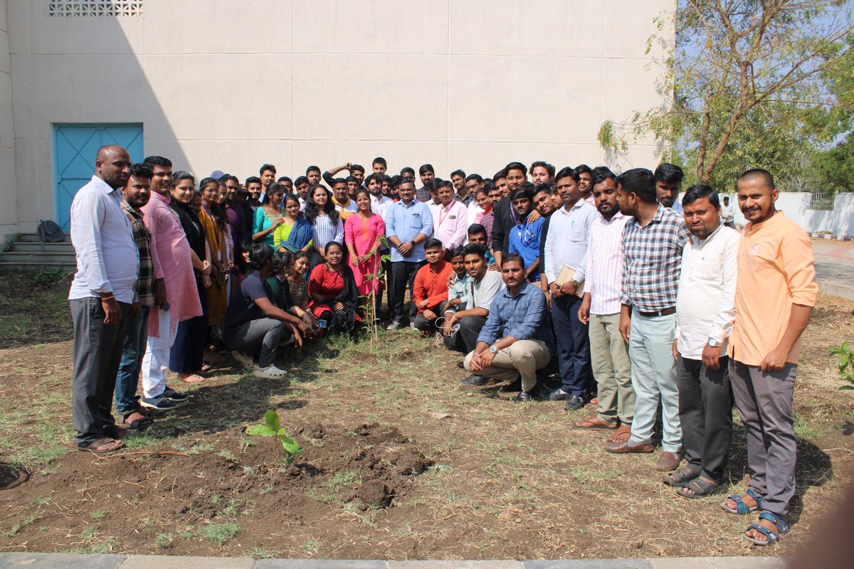 abvpaicuw's tweet photo. ABVP National Joint Organizing Secretary, Balakrishna Ji, was on one-day pravas to the Central University of Karnataka (CUK) to interact with karyakartas and discuss organizational activities: strengthening nation through fortifying  sangathan. https://t.co/xFTIyMS2Zk