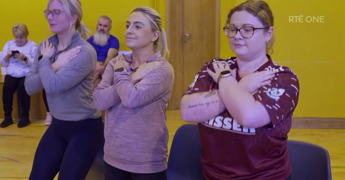 WESTMEATHSPORT's tweet photo. 👏 A massive well done to everyone at Dún na Sí Amenity &amp; Heritage Park and the @SanctuaryRunner  group from Moate who featured in last night's @OpTranRTE  
🤩Big shout out to 'Superman' Gus and Rose and everyone who took part in the fitness tests too!
#OperationTransformation https://t.co/VhKJhdRPf1
