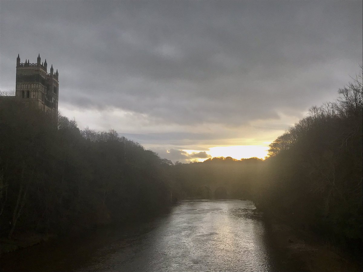 Pangolin365's tweet photo. Angry skies over the River Wear as it flows through Durham. In the distance the golden glow of light, the symbol of hope for all my Ukrainian friends.
#SlavaUkraini https://t.co/KiTbCHFpz1
