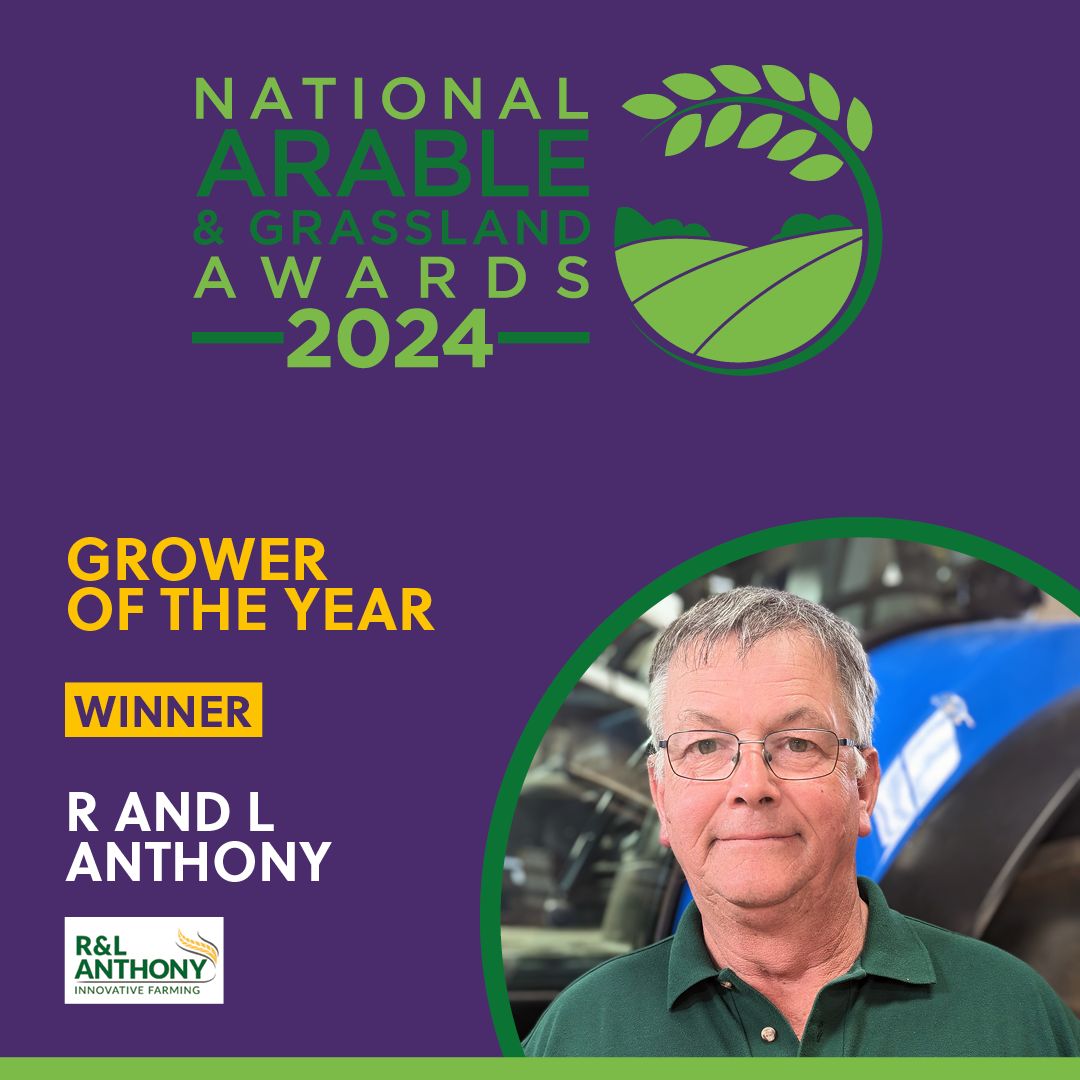 And finally another award for Richard at R and L Anthony The #NAGAwards 2024 Grower of the Year! What a fantastic acheivement 🏆🚜 @aafmagazine ⭐Well done to all winners and finalists at the awards last night.