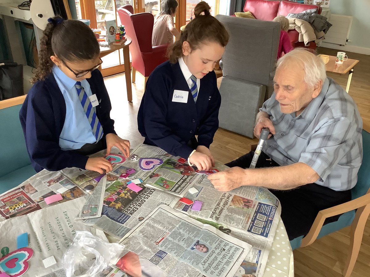 StAndrewsOLAAS's tweet photo. What a wonderful sight!
Some of our Year 5 pupils loved spending time at Lyndon Croft Care Home & the residents were thrilled to make mosaic coasters with their support ❤️
#Compassionateandloving
#LivingLikeJesus
#Community https://t.co/avOiSK55EA