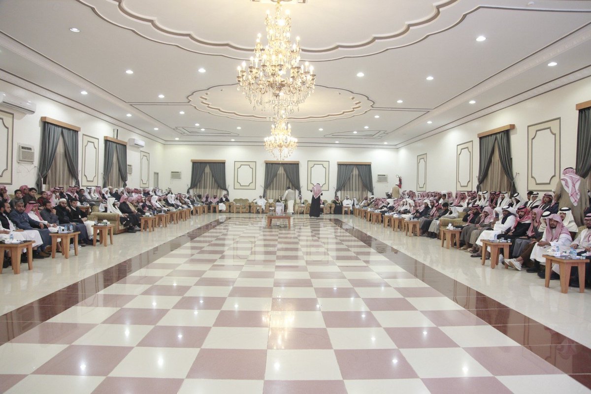 “جمعية نبأ” لتحفيظ القرآن الكريم بخميس مشيط تقيم اللقاء السنوي لمعلمي ومشرفي الحلقات التابعة لها

#الساحات_العربية 

sanews.sa/13952704/