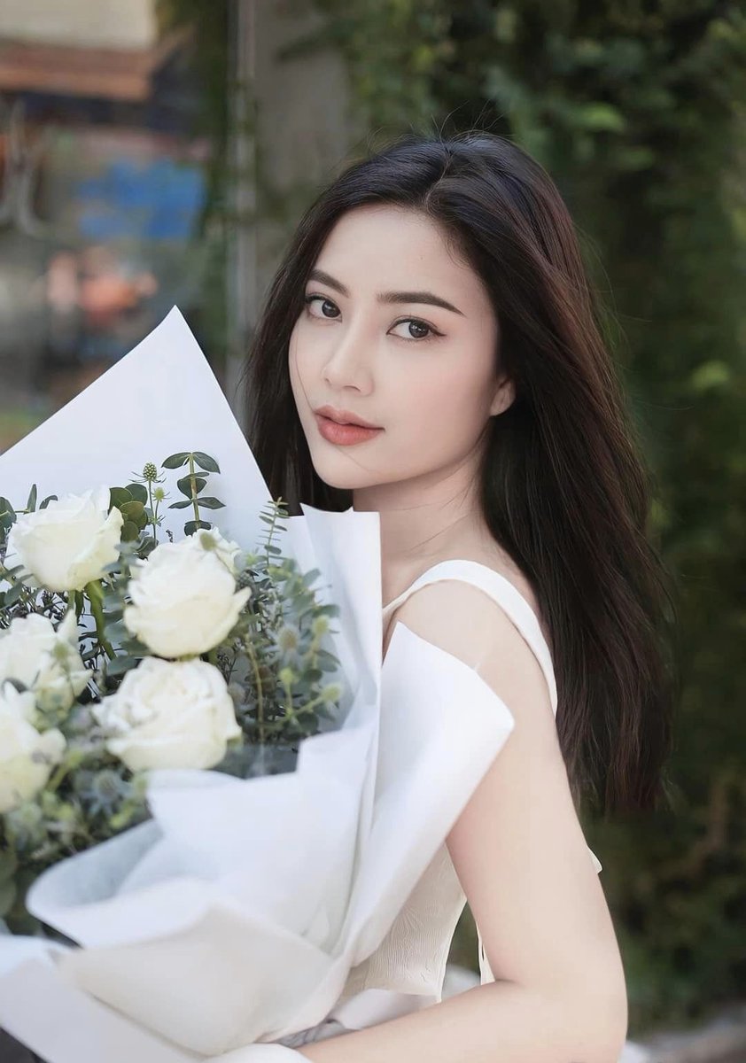 ninew_tipa27's tweet image. ติดเธอไม่ไหวว 💐💐