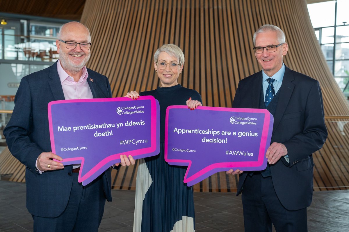 Great to see <a href="/GuyLacey2/">Guy Lacey</a> <a href="/barrywalters130/">Barry Walters</a> <a href="/juliaclairest/">Julia Stevens</a> celebrating the value of #ApprenticeshipWeekWales

#AWWales <a href="/ApprenticeWales/">Prentisiaethau Cymru | Apprenticeships Wales</a>

Gwych i weld <a href="/CITB_Cymru/">CITB Cymru</a> <a href="/PembsCollege/">Pembrokeshire College</a> @ColegGwent yn ddathlu gwerth #WythnosPrentisiaethauCymru yn <a href="/SeneddCymru/">Senedd Cymru</a> 

#WPCymru