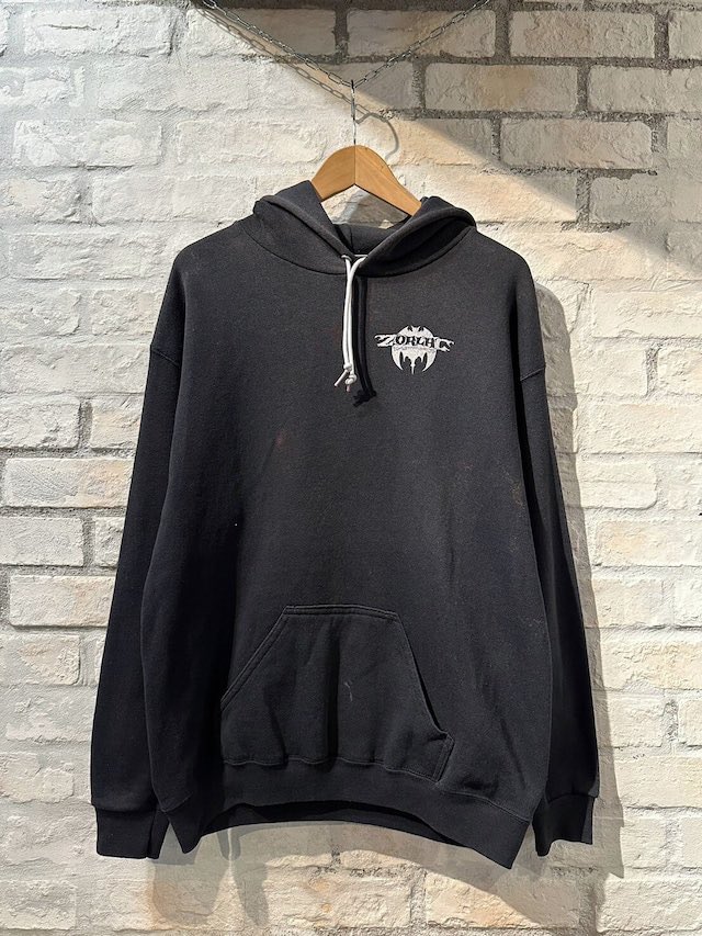 bud_vintage_'s tweet photo. 1990s Zorlac “Aaron Deeter” Hoodie
Size L

汚れ有りなので気を使わず着れちゃう！

Available at our website 
We Ship worldwide 

#budvintageclothing #Vintage  #80s #90s #00s #y2k #古着 #ヴィンテージ #harajuku #outfit #used #原宿 #zorlac #pushead #oldskate https://t.co/wp2iwkZM6u