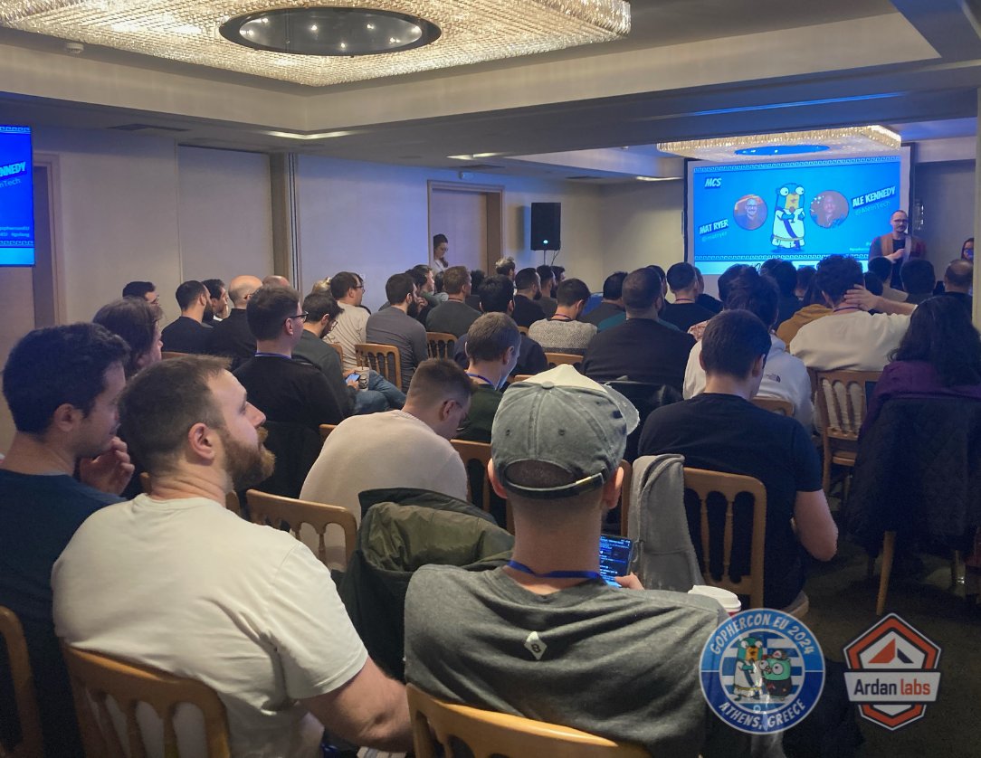 ardanlabs's tweet photo. 📢@gopherconeu Athens : gophers in action!

Can you spot yourself or a fellow gopher friend?👀

It’s so exciting to see the community altogether sharing knowledge on all things #Go.👨‍💻

🗣️Tell us what talk of the day was your favorite!

#GCEUxAL #WinterinAthens #golang https://t.co/50kO9I4nar