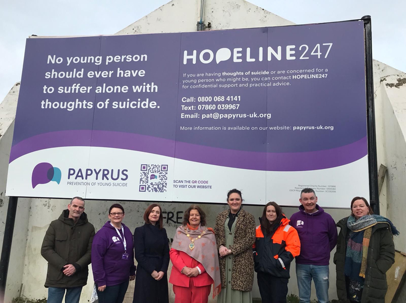 VIEWdigital's tweet photo. Suicide prevention charity @PAPYRUS_Charity displays message of hope at Free Derry Corner β https://t.co/VMQxVB7nSl β @mandy_mcauley @MHC_NI @ProfJohnBarry @barbara_utv @hagan_utv https://t.co/6Wbi9UP2SW