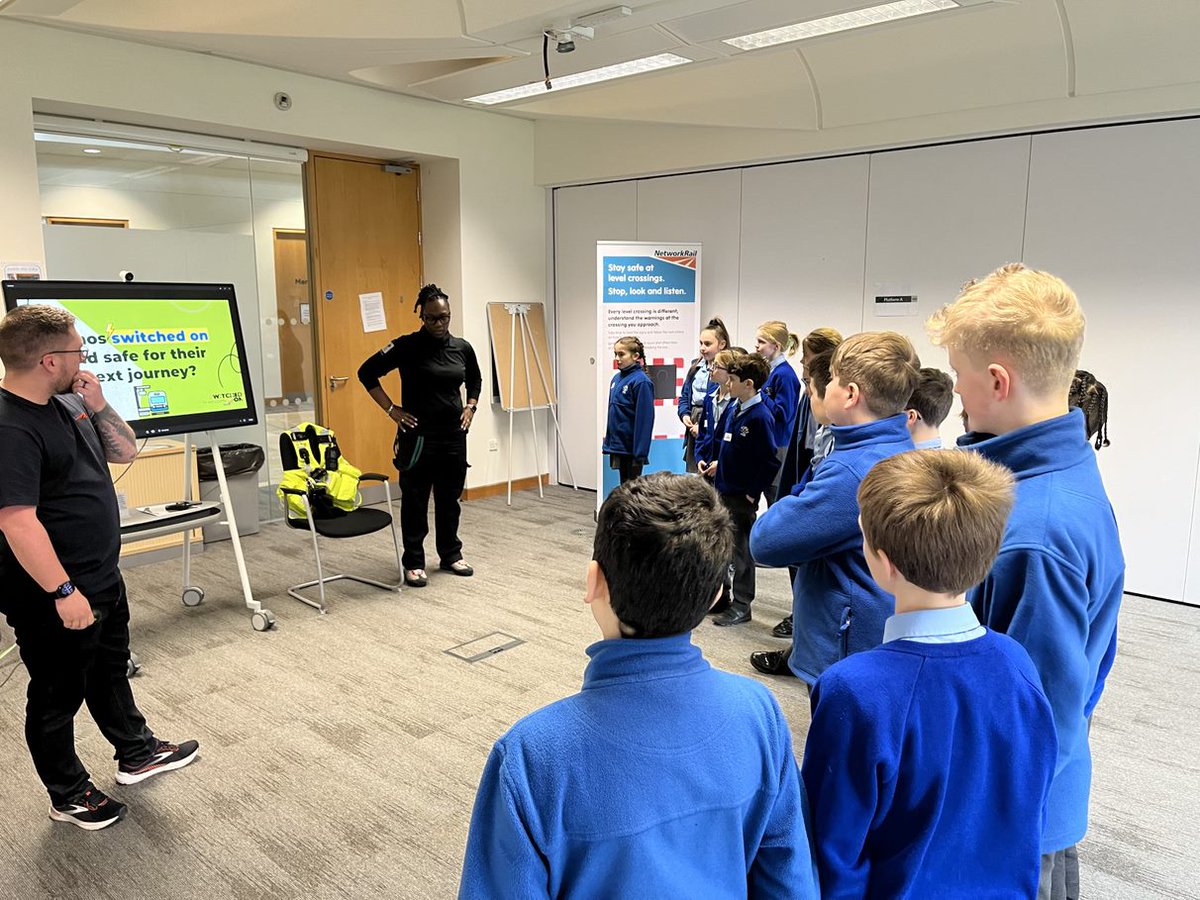 Year 6 had learnt a lot about staying safe and being a responsible citizen on their Junior Citizen trip. Thank you @childsafemedia for organising this incredible event!