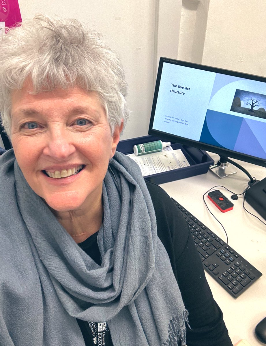 I have THE BEST new writers in my MA workshop this year @bristol_writing. Fantasy, Sci Fi, contemporary realism, crime with a BRILLIANT twist… here I am whipping them into shape so that when you see them, they will DAZZLE. 😍✨📚✨