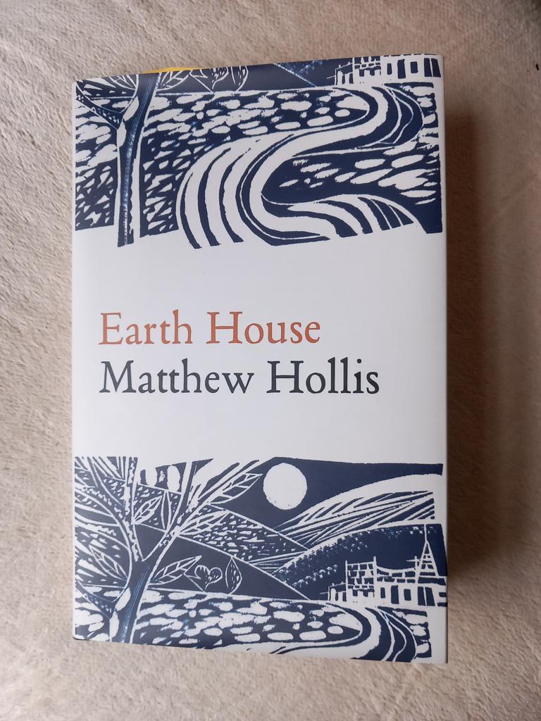 Earth House by Matthew Hollis is tremendous. I admire its strength beneath the apparent quiet, its truth, echo & emotion. I don't know Matthew but if anyone here does, would you please say how wonderful this reader finds his poetry? @FaberBooks