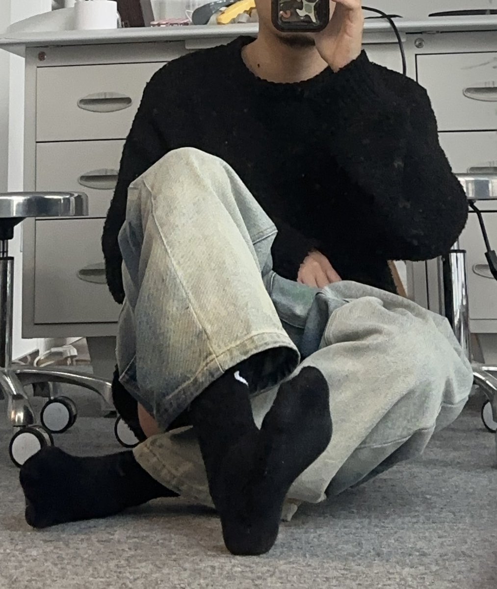 这里是Arron tweet media