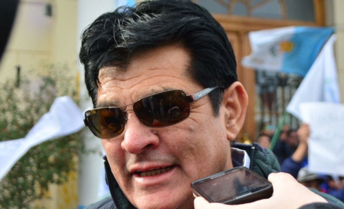 #AHORA 
"Anoche se dicto la conciliación obligatoria. De todas maneras el sector  llego a un acuerdo con el gobierno que se firmara hoy por lo que igual el transporte iba a funcionar normalmente. Acordamos los mismos valores del área metropolitana "José Pérez #UTA