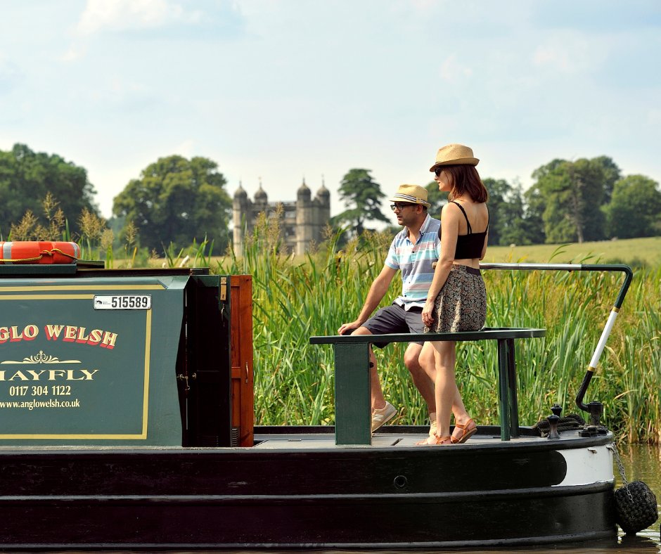 To celebrate Valentine's Day, we've put together a list of the best canal boat holiday getaways for couples to enjoy! A canal boat holiday can be a perfect minibreak for a couple wanting a bit of rest and relaxation. anglowelsh.co.uk/canal-boat-hol…