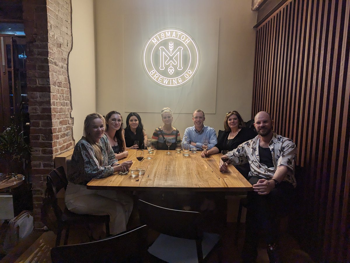 Guaranteed good food and wine in Adelaide at the @ASBHM1 conference dinner. And the company was ok too😉😉😉 @AmandaRebar @DrKyraHamilton @jacobjkeech @StephR_Smith @karina_rune @hapiresearch