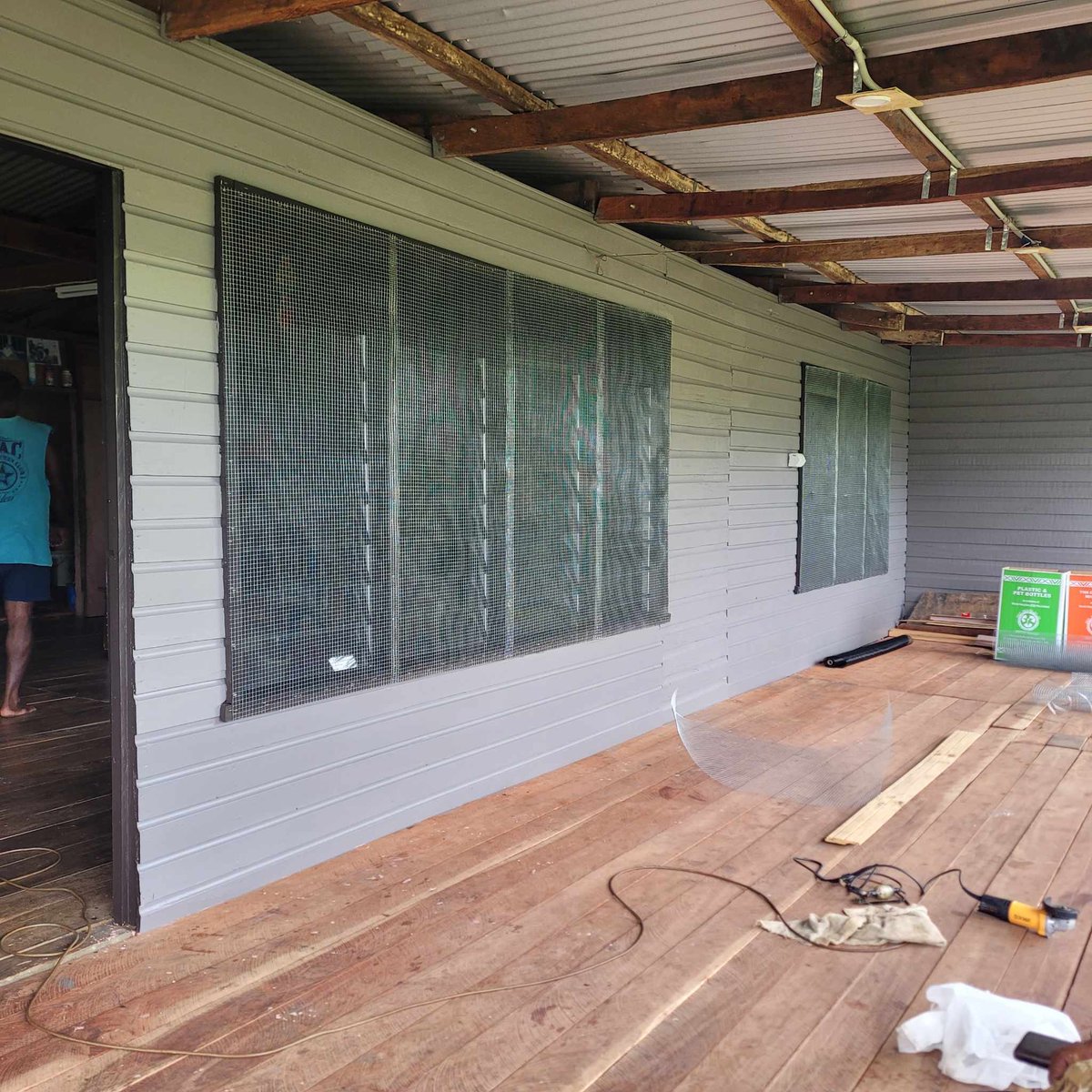Painting and finishing coming up slowly and all I can say is ,anything is possible through God.

Loved the Modern black colour that gives it a classy look.