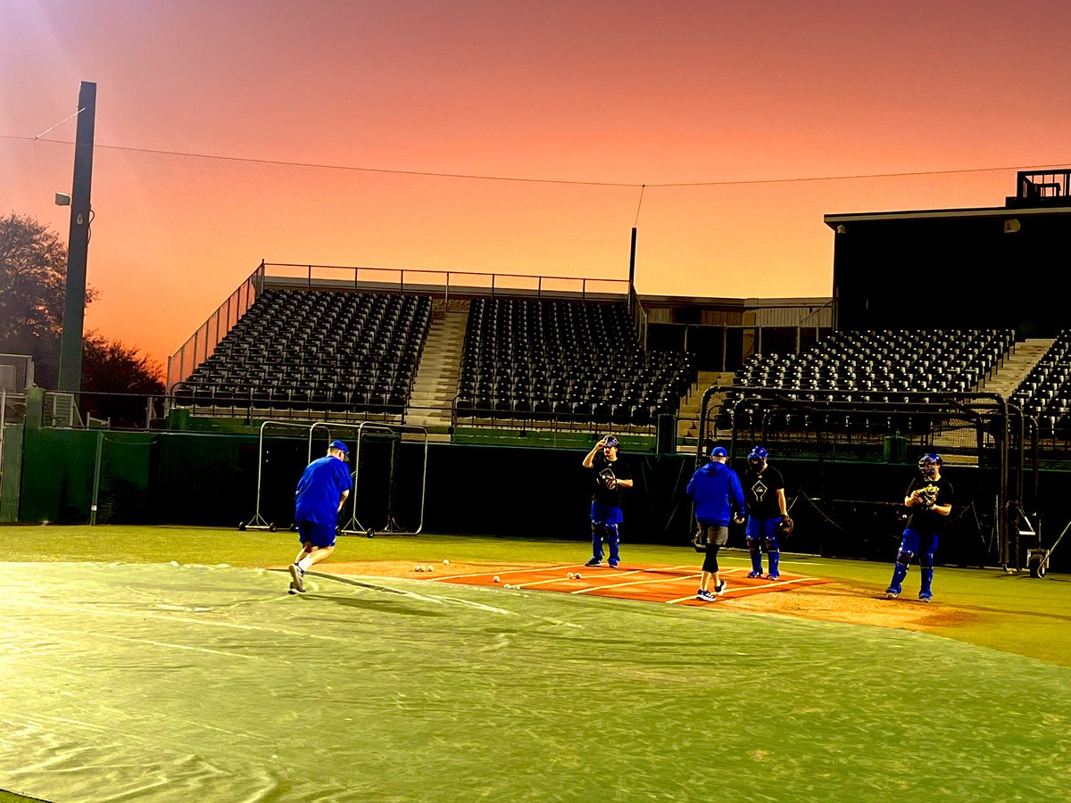CoachMamsUD's tweet photo. There isn’t much better in life than the Thursday night road practice. Blue Hens vs Dolphins tomorrow night at 6:00. https://t.co/asOGfK0bG6