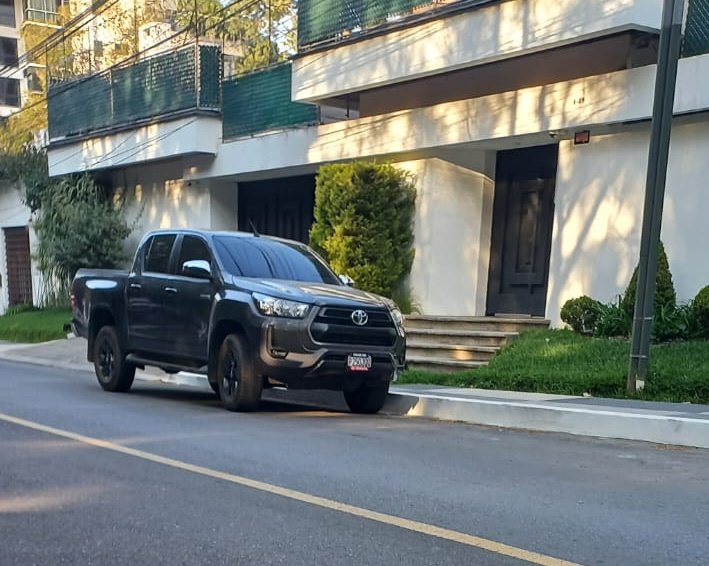 😒😒😒😒😒
¡Qué el pacto se detuvo, decían!

😵¡Qué no andan operando a oscuras, decían!

💥Y entonces, ¿qué hacía <a href="/Sandra_JovelP/">Sandra Jovel</a> en la casa de Giammattei esta tarde?💥