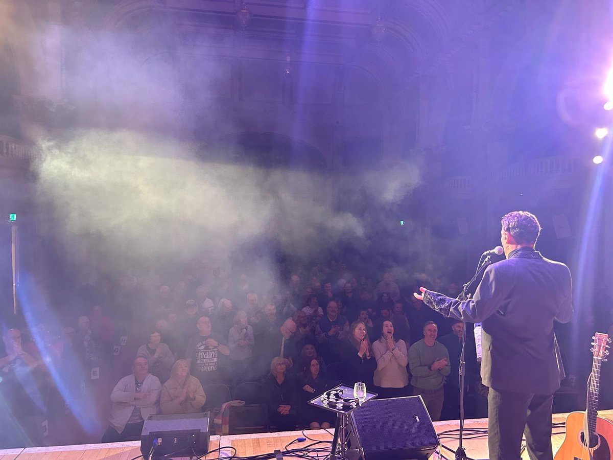 Really lovely that #Cheltenham @CheltenhamTH Next stop tomorrow @CapitolHorsham and another full house ! #somethingaboutgeorge