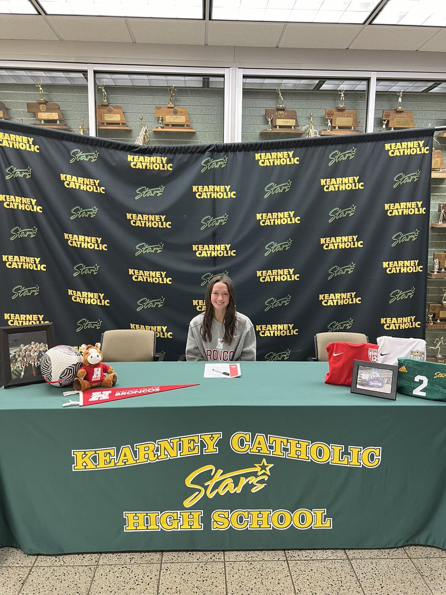KlutheTroy's tweet photo. Congratulations Claire Kluthe with signing today to play at Hastings College to play Soccer @GEA_ECNL @kearneycatholic @KCHSFoundation @KCHS_BoysSoccer @KCActivities16 @ECNLgirls @GirlsKchs @HCBroncoWSOC @nebraska_talk @NebSelect @NTVNEWS @Local4_Sports @NCNSports @clairekluthe https://t.co/P34BVFvVYp