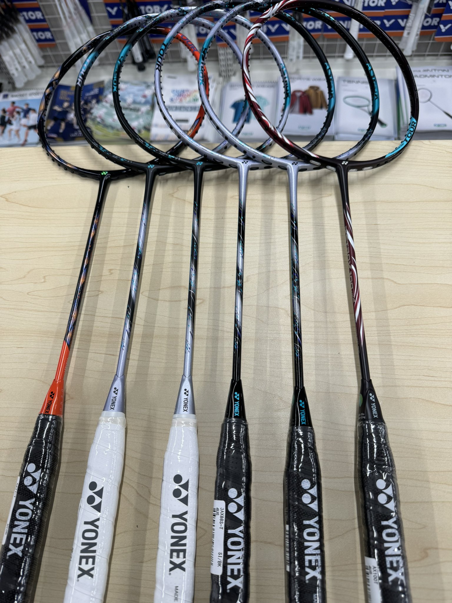 3代目アストロクス88Dツアー 4U5 ブラック/シルバー フレームのみ