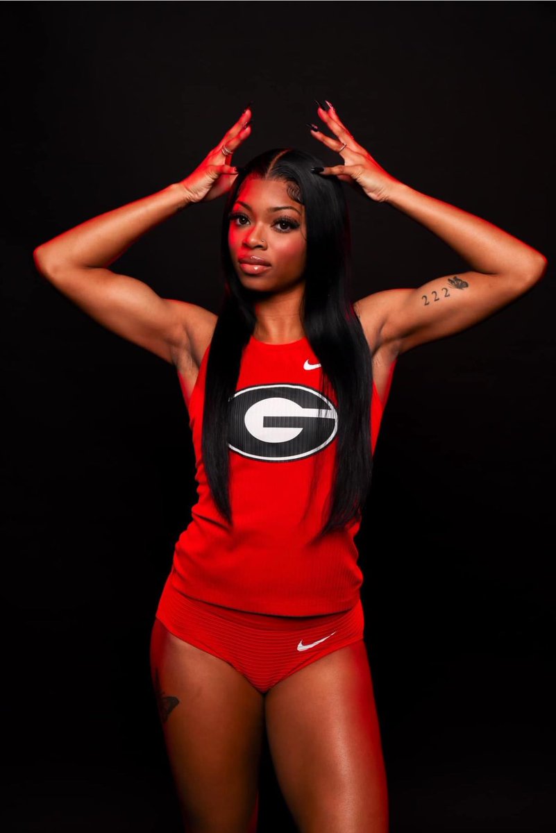 bigredd_19's tweet image. Check out my cousin Kaila Jackson aka KILLA K! 
SEC Indoor Championship will can be viewed Friday &amp;amp; Saturday at 4 pm on the SEC Network or the ESPN + app. #sheruns #TrackGirl