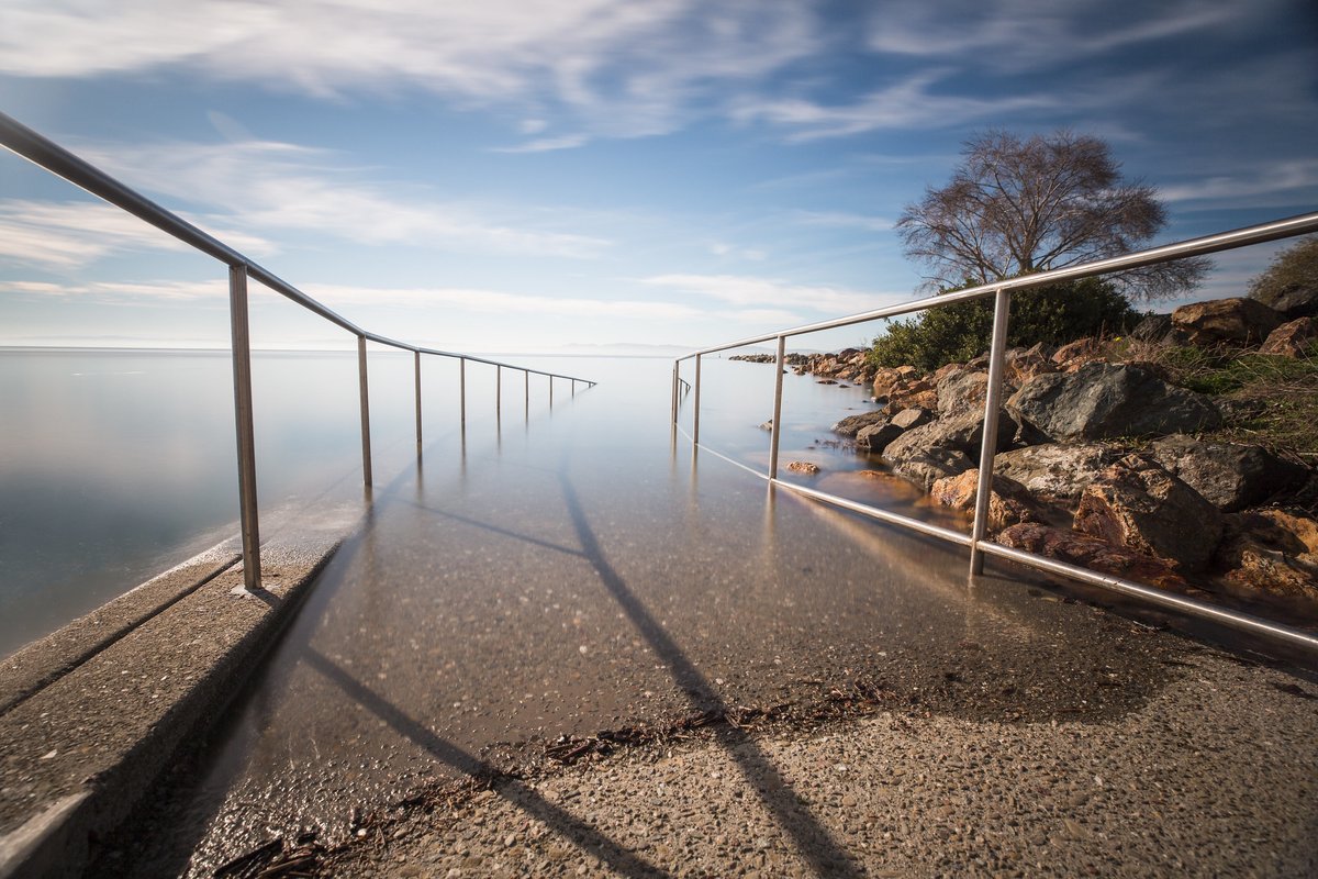 🌊 Turn the tide on #SeaLevelRise! The SB 1 Sea Level Rise Adaptation Planning Grant program is an opportunity for your community to secure funding for crafting and executing adaptation strategies. 📅 Proposals due 3/22 Dive into the details 🔗 opc.ca.gov/sb-1-funding