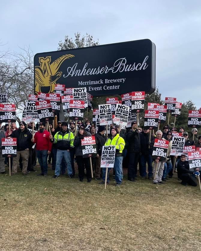 Teamsters's tweet photo. TEAMSTERS TO ANHEUSER-BUSCH: YOU’VE GOT A WEEK TO GET IT RIGHT
Anheuser-Busch wasted months doing nothing, failing again and again to talk about job security. And now the clock is ticking louder than ever. If there’s no contract by Feb. 29, it’s on you, Anheuser-Busch, when there’s no beer.  
 
With one week to go until the strike deadline, thousands of Teamsters across the country are rallying and practice picketing daily outside Anheuser-Busch breweries, including Local 1149 members in Baldwinsville, N.Y. They join Teamsters from all 12 breweries who are prepared to strike if we don’t get the contract we’ve earned.

#NoContractNoBeer #Teamsters