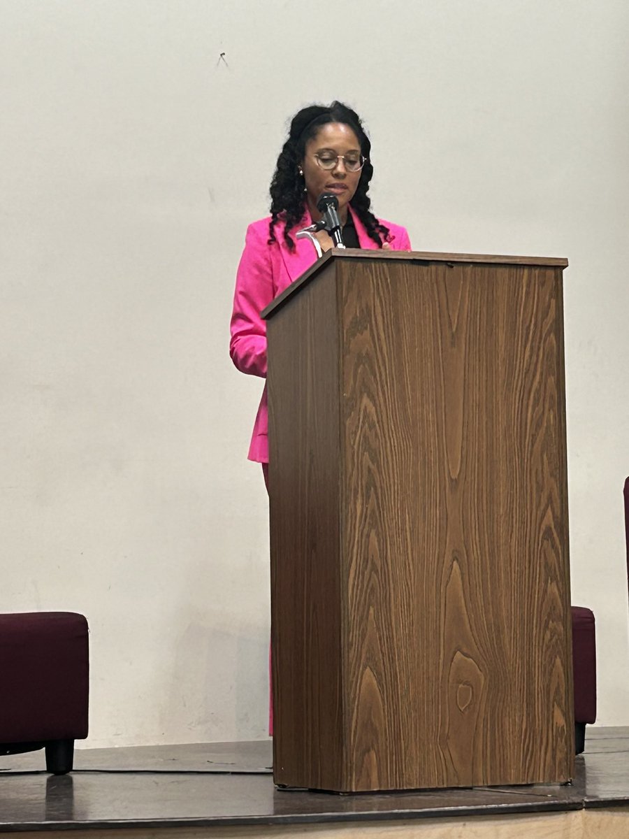 Everyone was on 🔥 during our #BabyBonds event in @Oakland! 👏 @EndChildPovCA

Big thanks to everyone who participated & attended!

#BabyBonds are a crucial tool for fostering #wealth and #racialequity, sparking hope for a brighter future in California and beyond! 💯
💪