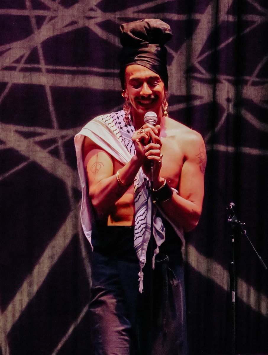 flores_silves3's tweet photo. Así fue nuestro primer concierto del año en Teatro Casa de la Paz. Gracias a @CulturaUAMmx y Arnaud Charpentier por invitarnos. Y a ustedes por asistir. ¡Fuimos muy felices! 💖

¡Viva Palestina Libre! 🍉

Las fotos son de Mario A. Delgado. 👏🏽 https://t.co/q0u4vGAzP3