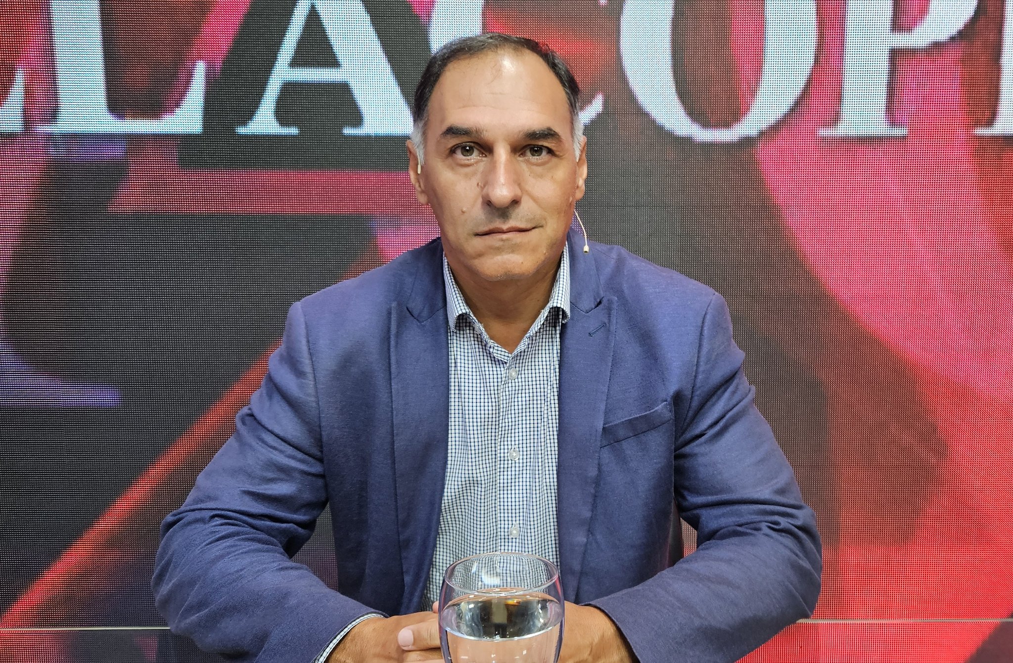 GG-9OrKWEAE8x2O?format=jpg&name=large