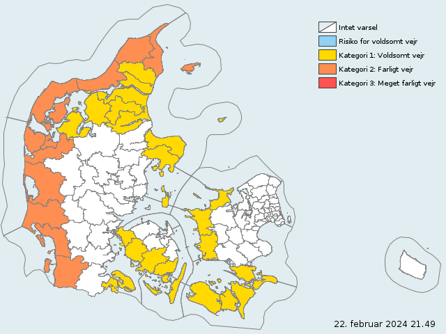 dmidk's tweet photo. DMI varsel om storm med vindstød af orkanstyrke : https://t.co/7kpLEKVvuL https://t.co/qZuc8Z0ysM