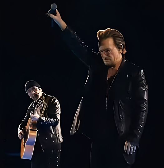 En plein concert, Bono et U2 rendent hommage à Alexeï Navalny
 Voir la vidéo dans le premier commentaire 
#bono #U2 #SuisNous