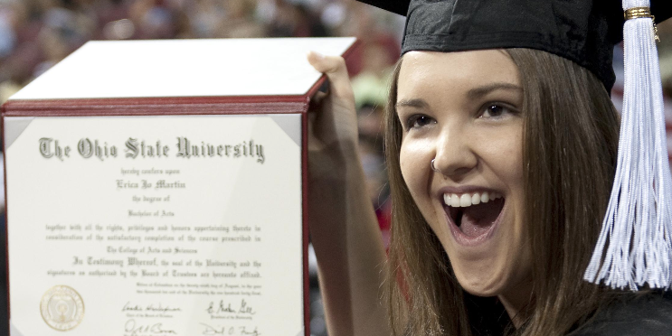 The Commencement Speaker Advisory Committee seeks assistance in identifying future graduation speakers. Students, faculty and staff may nominate candidates via the nomination portal. Learn more: bit.ly/3I0wnde