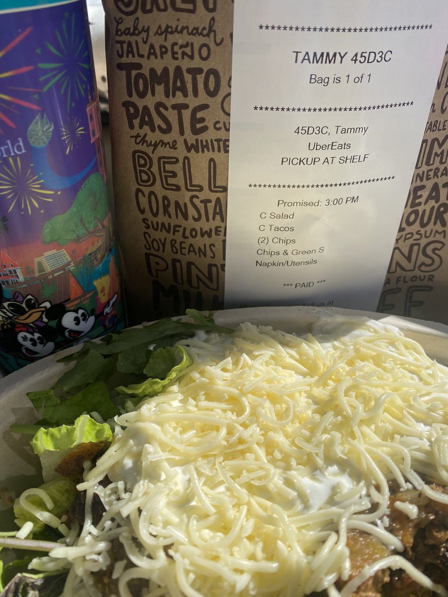 TammyBu65502331's tweet photo. Vacation mode. Pre-race necessities @ChipotleTweets #WaltDisneyWorld #PrincessMarathonWeekend https://t.co/FivmVPbEwn