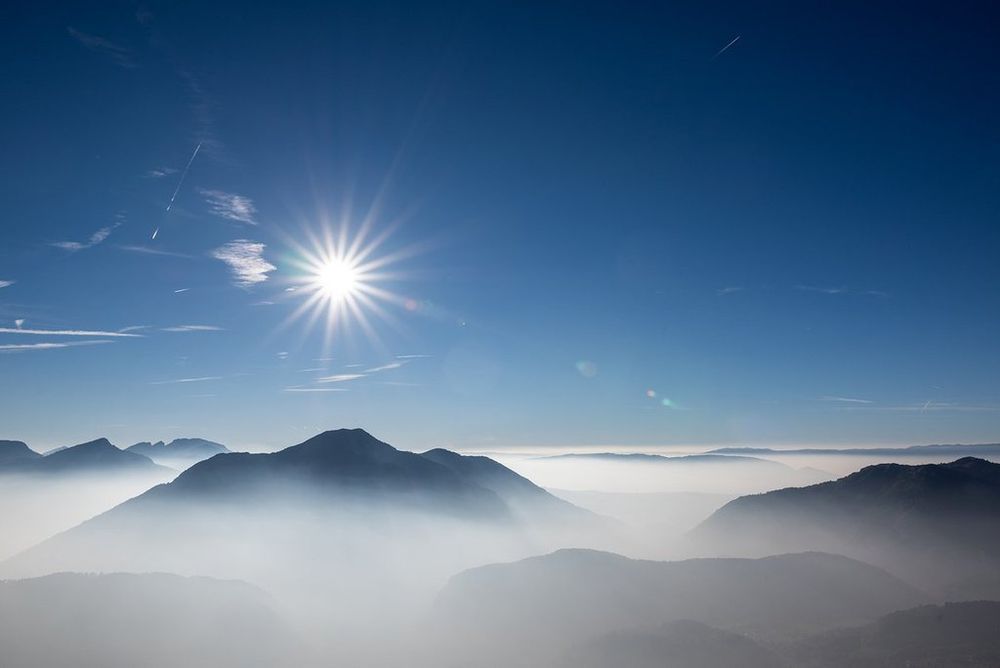 Prealps mountains & sun by Christophe Suarez @suarezphoto Weather Photography Favourites October 2018 ✨ ❄️ ✨ bit.ly/3IzBcex #ThePhotoHour #StormHour