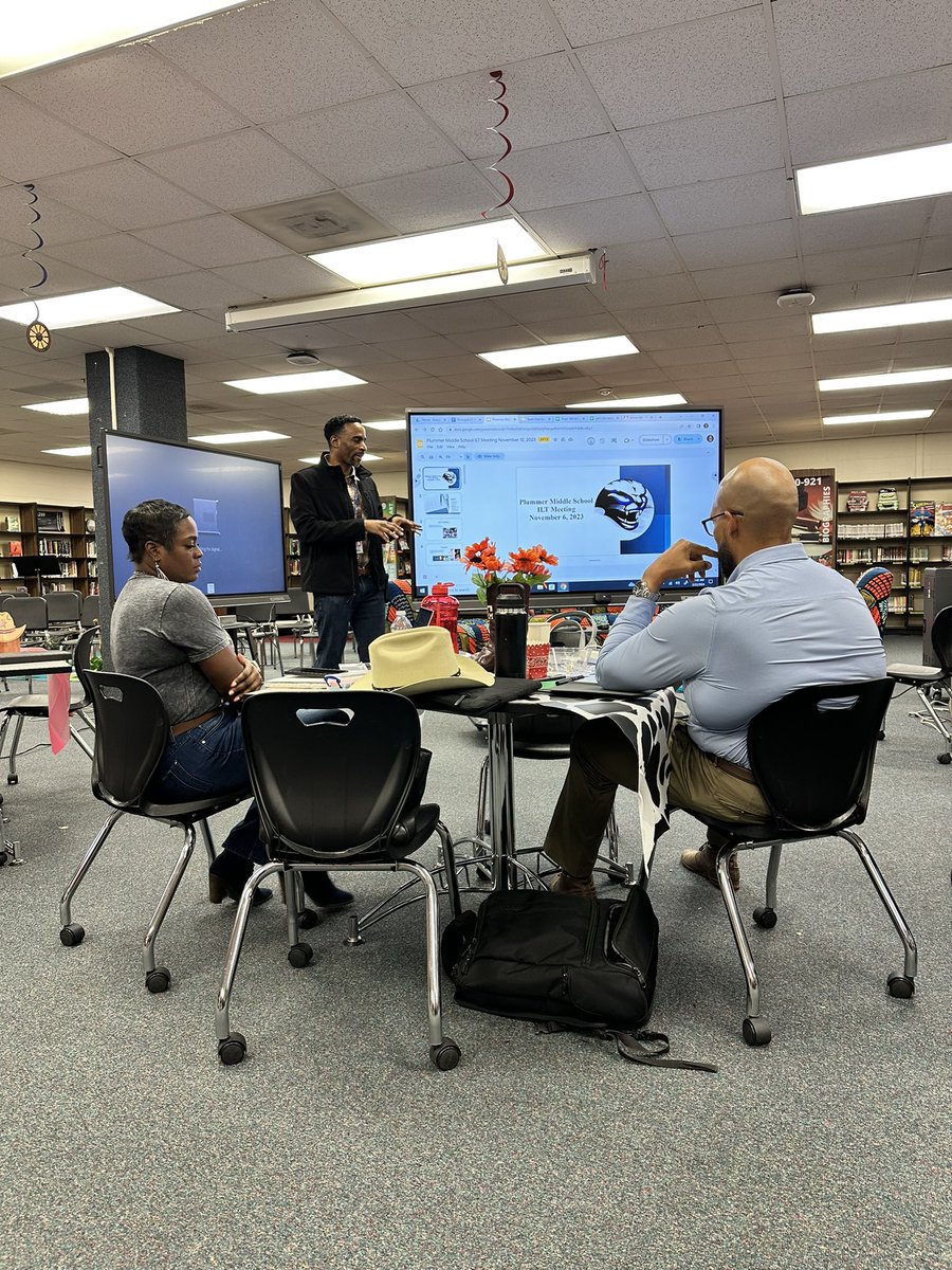 JeanaMAdams's tweet photo. What a productive and empowering ILT for @AldineISD Team One Secondary leaders under our intentional Assistant Supt. @DrCrystalWatson! Multilingual & SpEd instructional strategies and leadership best practices were on the menu today! #SpringSprint #twentytwentymore https://t.co/SpzPWowsFu