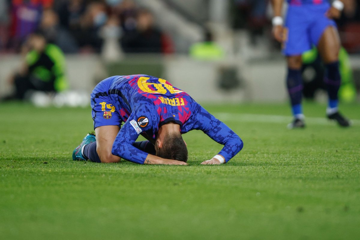 FCB World tweet media
