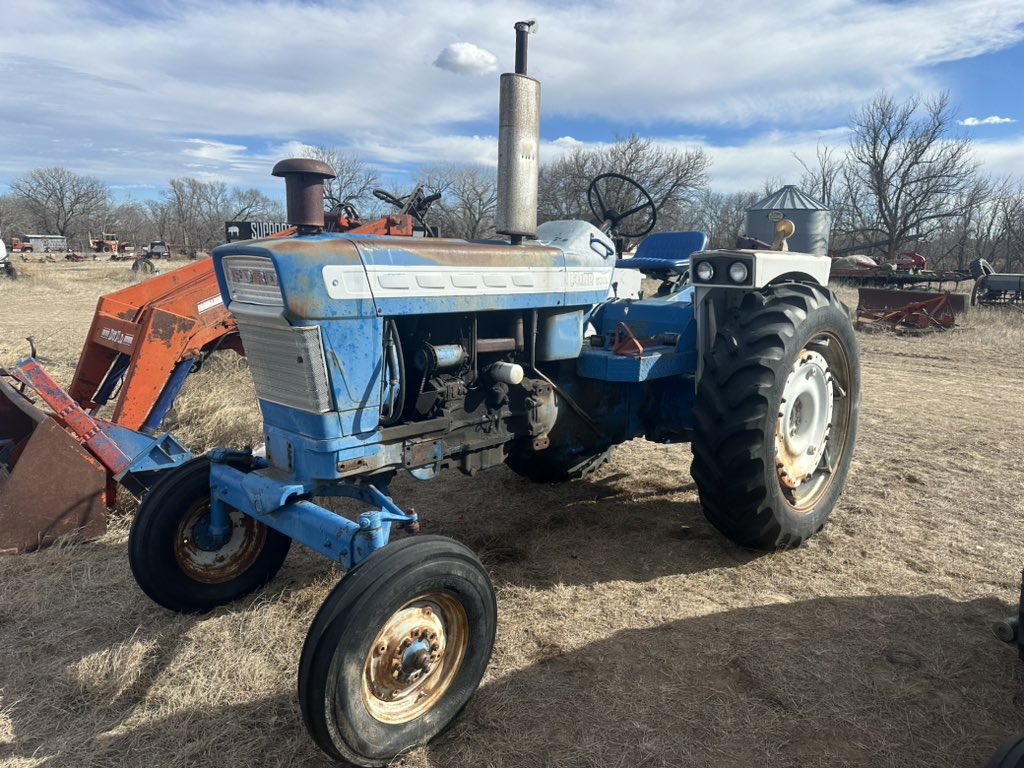 Red Tractor Trader tweet media
