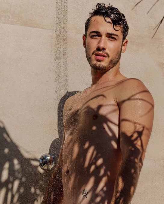 MYM promo 🔥 -15% sur les abonnements code FEB15ABO 👉 https://t.co/U0Te07wTRs https://t.co/LcjVoP3fwo