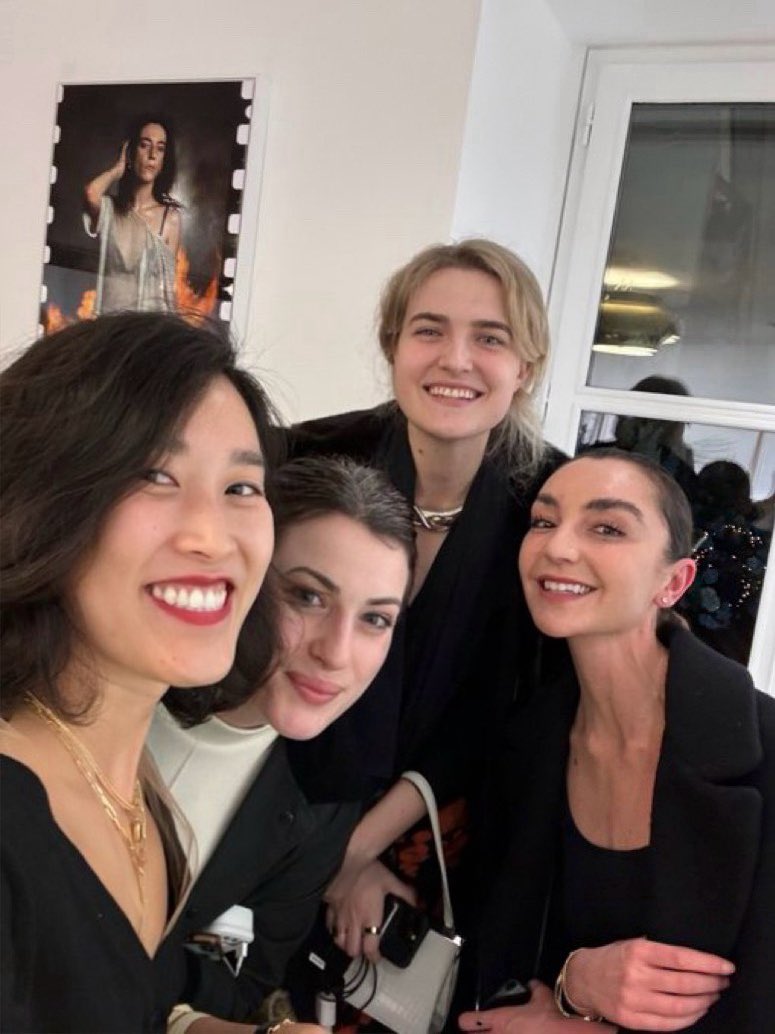 Dem boys <a href="/TASCHEN/">TASCHEN</a> 🤍✨

<a href="/emilyxxie/">Emily Xie</a> 
<a href="/proofofgail/">(Abi)gail</a> 
<a href="/SusannahMaybank/">Susannah Maybank</a> 

cc: <a href="/bjkbrocker/">Bernadine Bröcker Wieder</a>