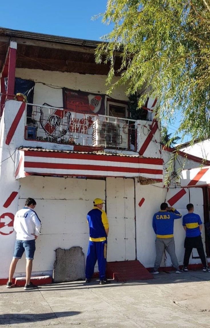 Out Of Context Football tweet media