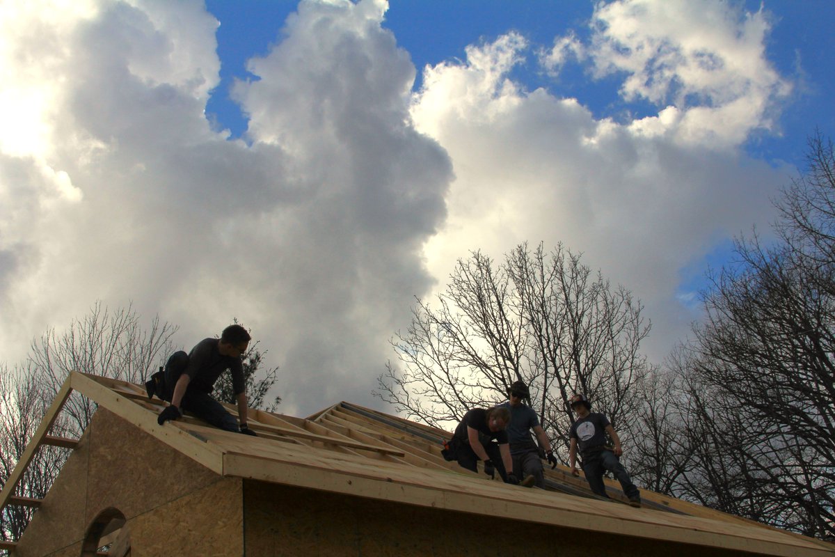 Starting the roof deck on a very nice February afternoon. 2.22.24. @gibson_tech