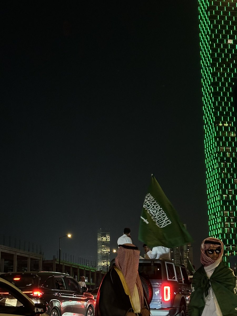 ijwahi's tweet photo. - Fep 22 -
" لو لم تكوني عروسَ الأرضِ قاطبةً
ما أسسّ اللهُ، بيتًا في أراضيك "
🤍🤍🤍🤍🇸🇦 #يوم_التأسيس https://t.co/25r1PSI0tF