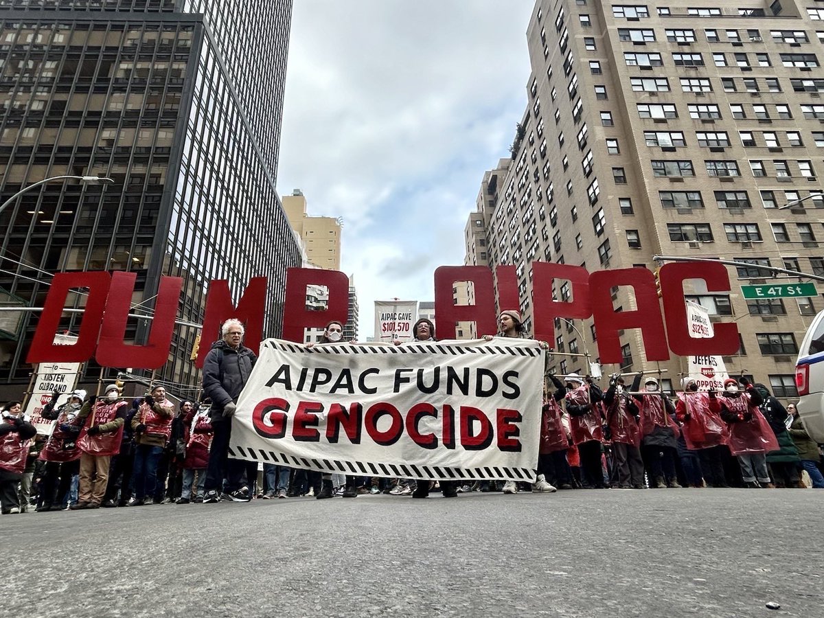 BREAKING: Thousands of Jews and allies are taking over the AIPAC HQ in NYC during the workday. With over 30,000 Palestinians killed by Israeli forces in Gaza, we demand our electeds stop answering to a far-Right group and start listening to their constituents. #DumpAIPAC now!