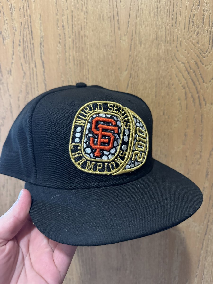 Carson’s Caps tweet media