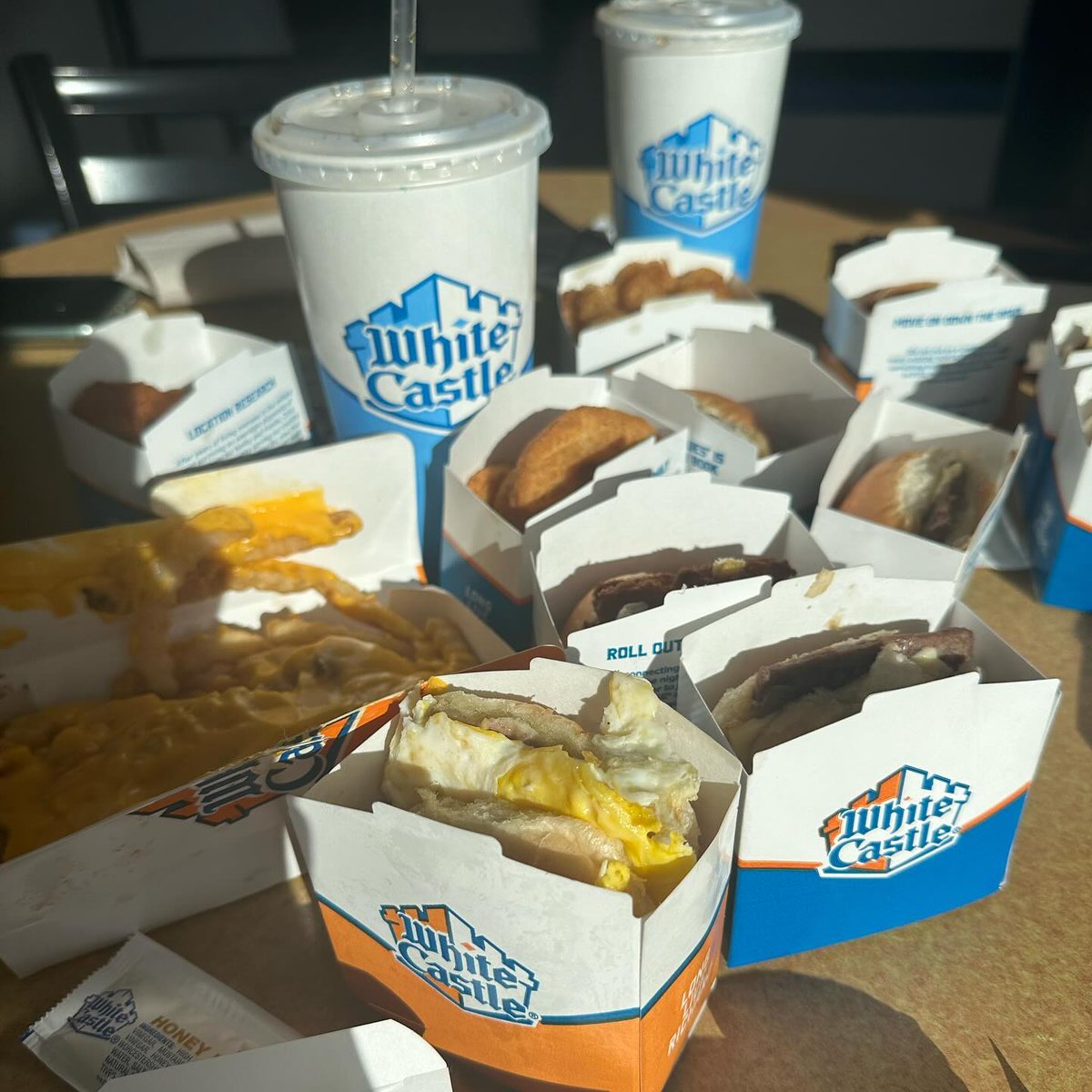 WhiteCastle tweet picture