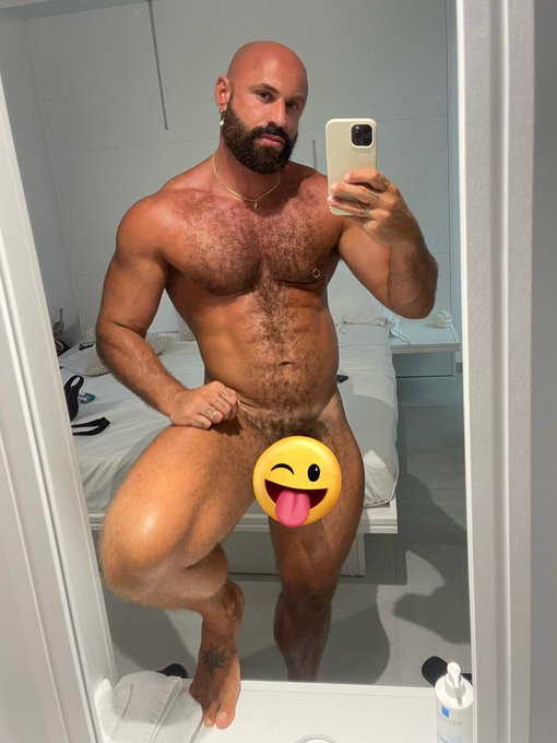 😝😝😝😝 https://t.co/1OJ9qZQyBr