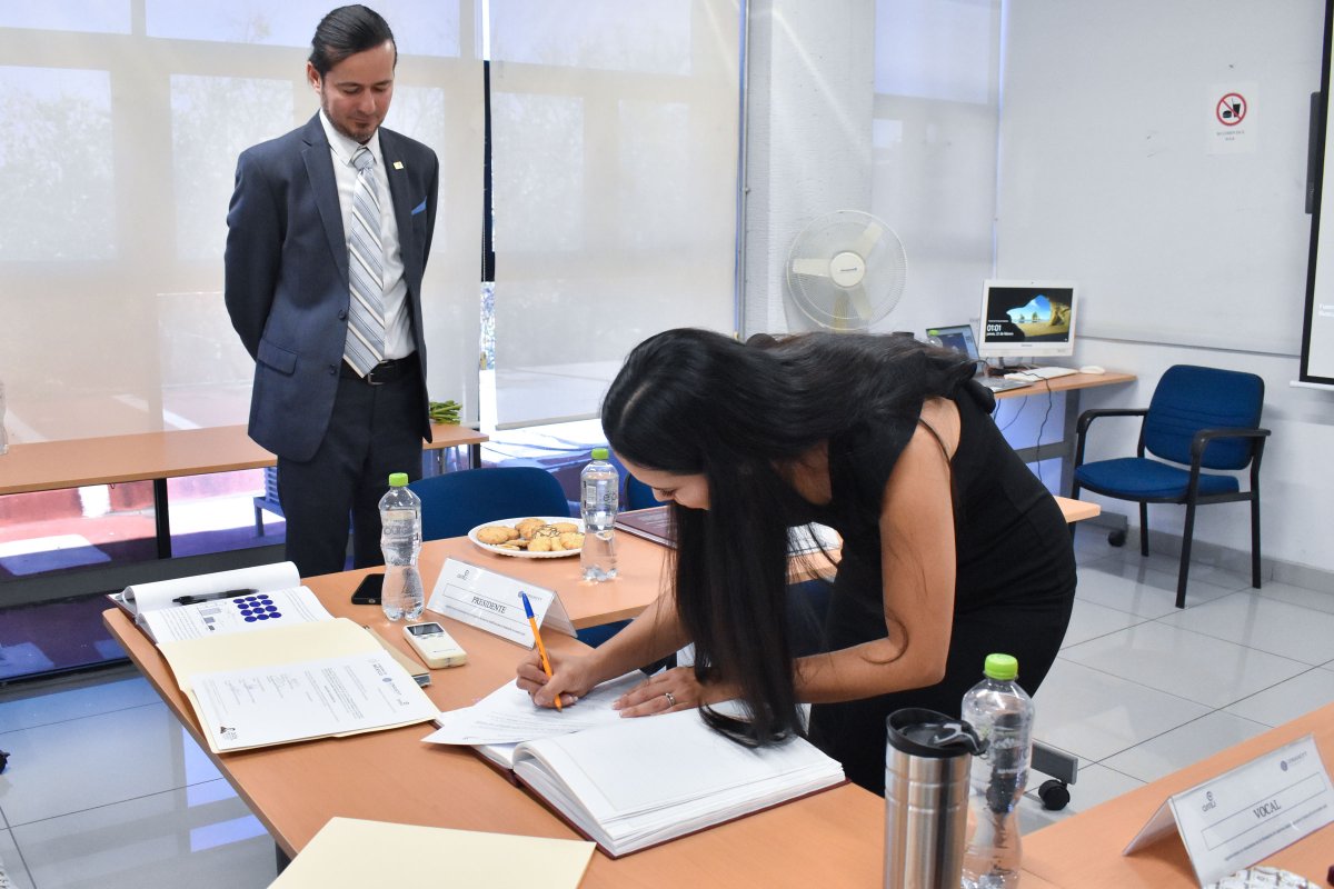 CIATEJ's tweet photo. El día de hoy, en la sede Guadalajara del #CATEJ, la M.C. Erendira Villalobos Sánchez obtuvo el grado de Doctora en Ciencias en Innovación Biotecnológica
¡Enhorabuna! 👩🔬➡👩🎓
#Posgrado #PosgradosCIATEJ https://t.co/15Mvzav5lt