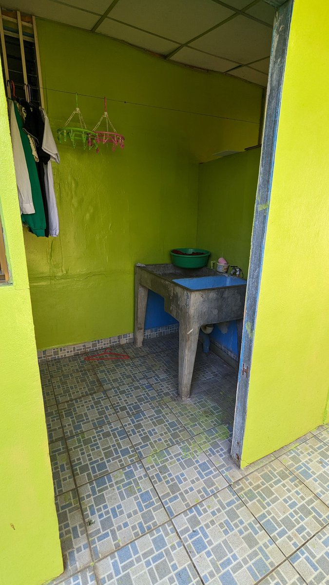 Huguini_'s tweet photo. Se renta habitación
Precio: $120 (incluye agua, luz e internet WiFi)
Ubicación: sector tope sur de bello horizonte
Entrada independiente.

RT por favor para llegar a más audiencia, gracias.

Interesados mandar mensaje. https://t.co/dLynTSJLaZ