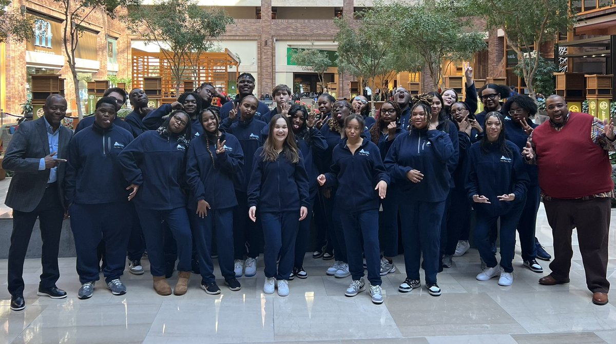 Guess who is performing at the Annual National School Board Conference tomorrow in Dallas, Texas ??! Our @PortsVASchools students have made it safely.. #PPSShines @ebracyPPS @nicscud @SterlingWhite59 @LWNolasco @cityofPortsVA